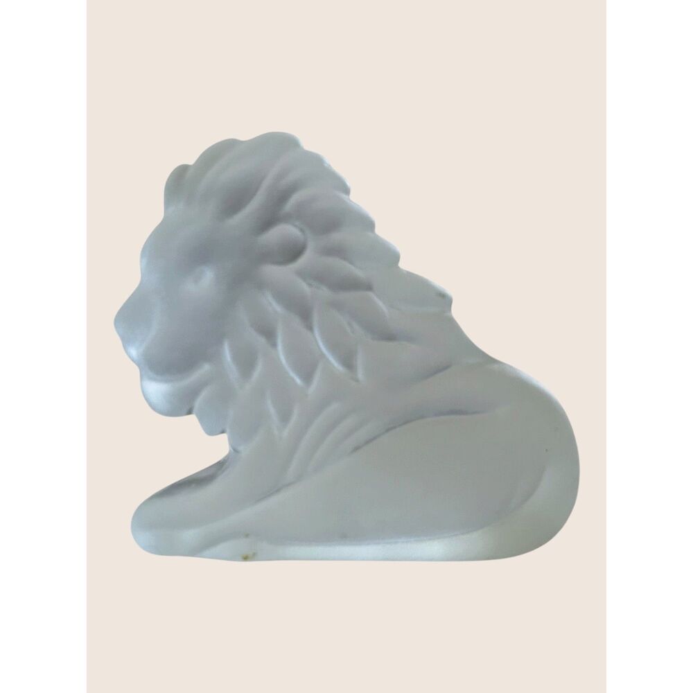 VTG FROSTED GLASS LEO LION PROFILE PAPERWEIGHT FIGURINE GILLINDER & SONS 2.75"